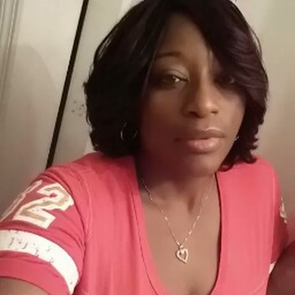 Meet your Posher, Tangee